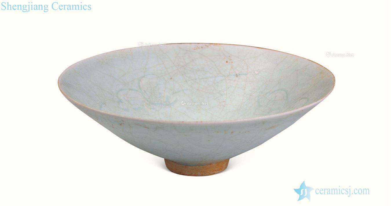 The song dynasty Left kiln carved bowl