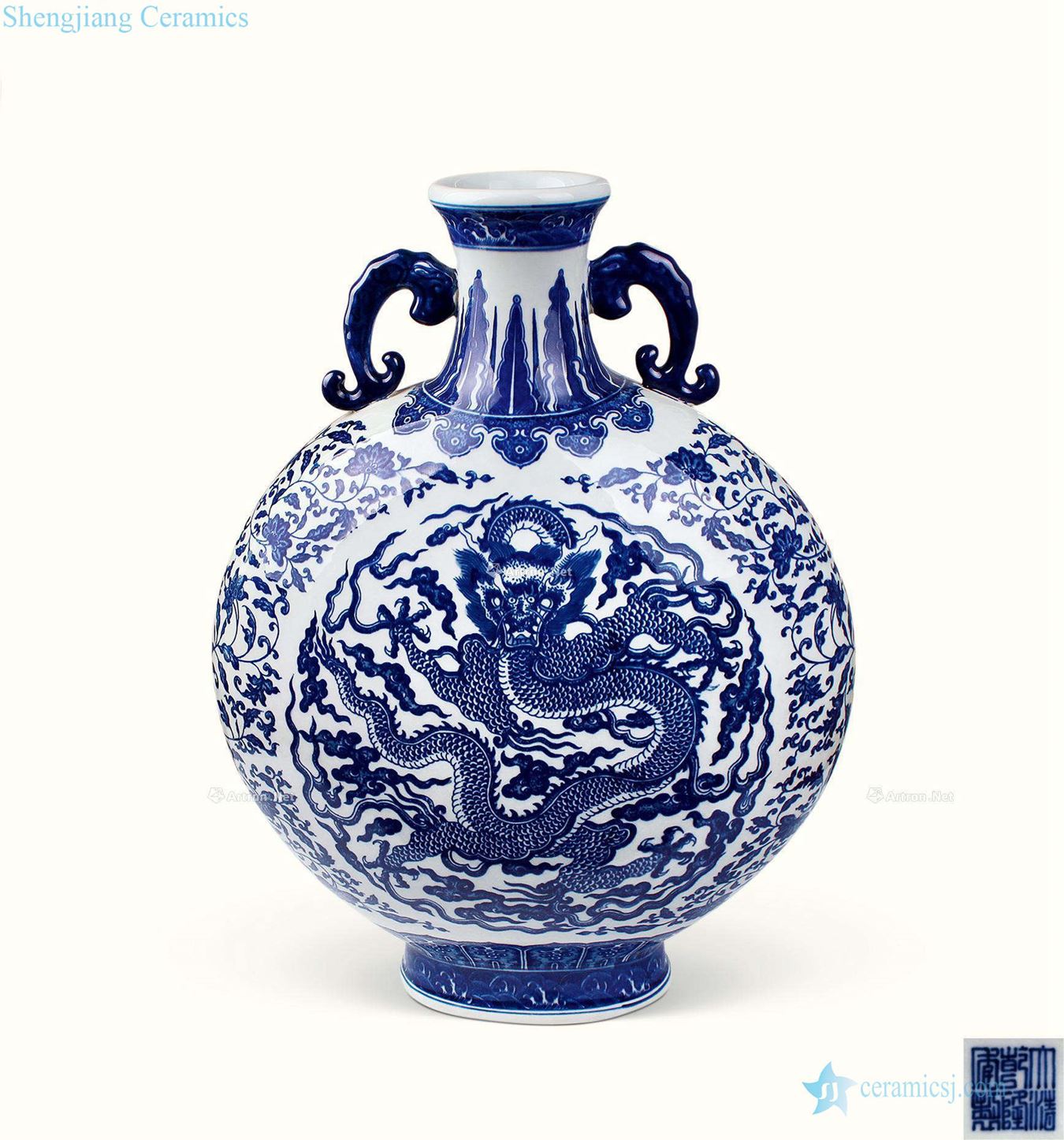 qing Blue and white dragon pattern on bottles
