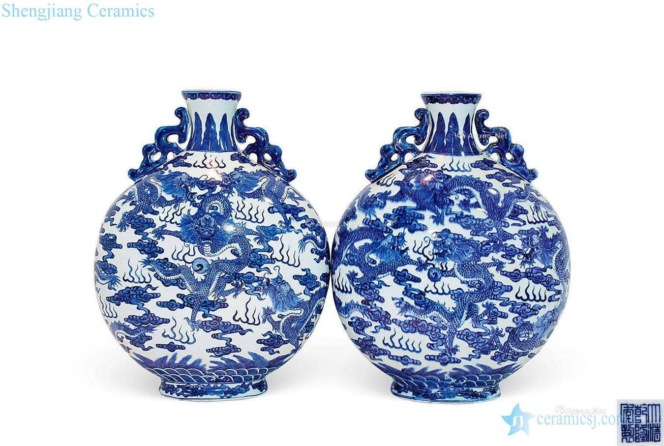 qing Blue and white YunLongWen bottle on (a)