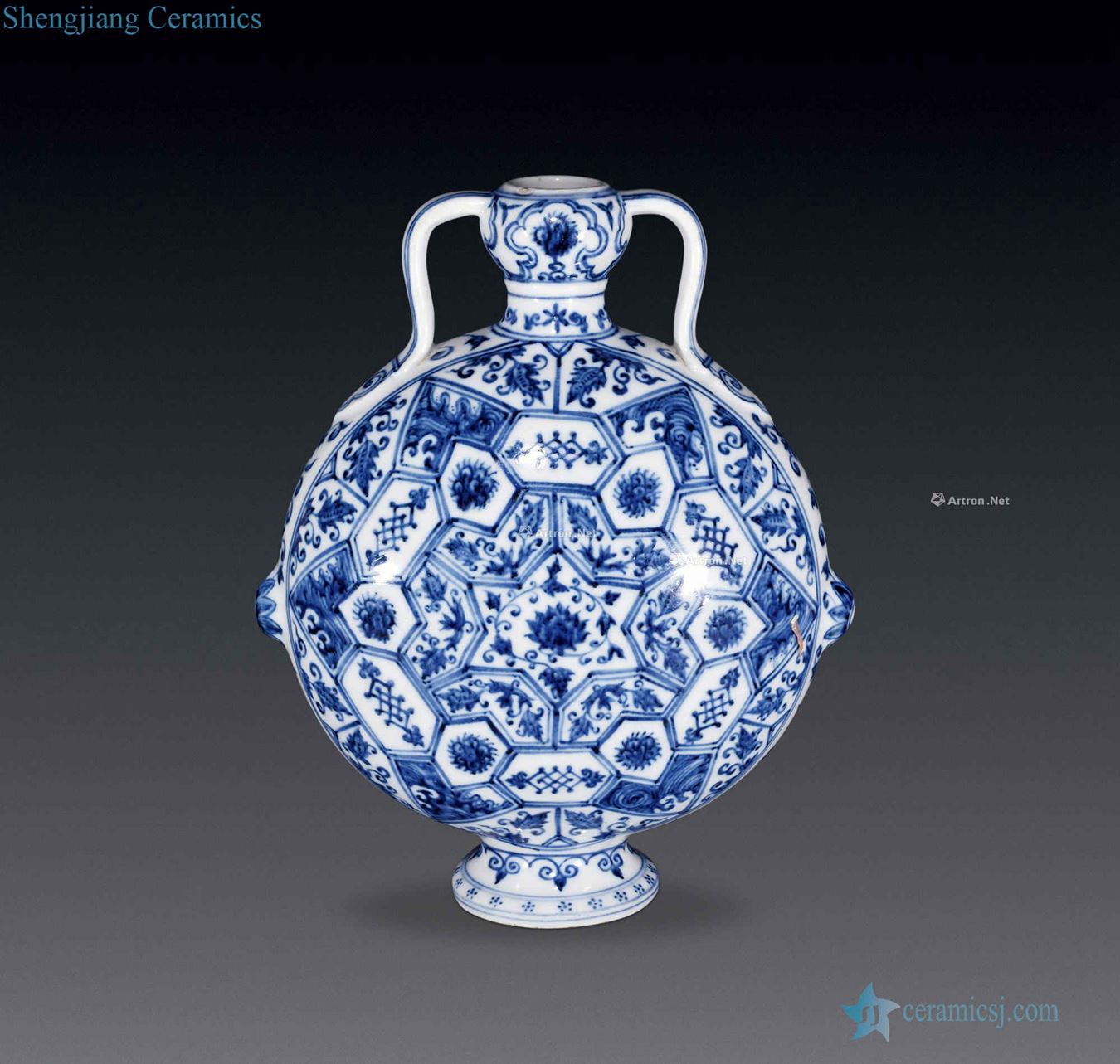 Ming yongle Blue and white flower grain band garlic bottle