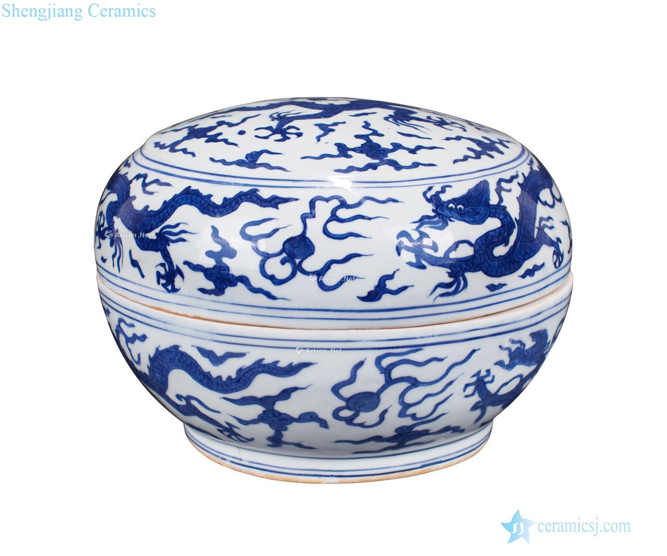 Ming jiajing Blue and white dragon cover box