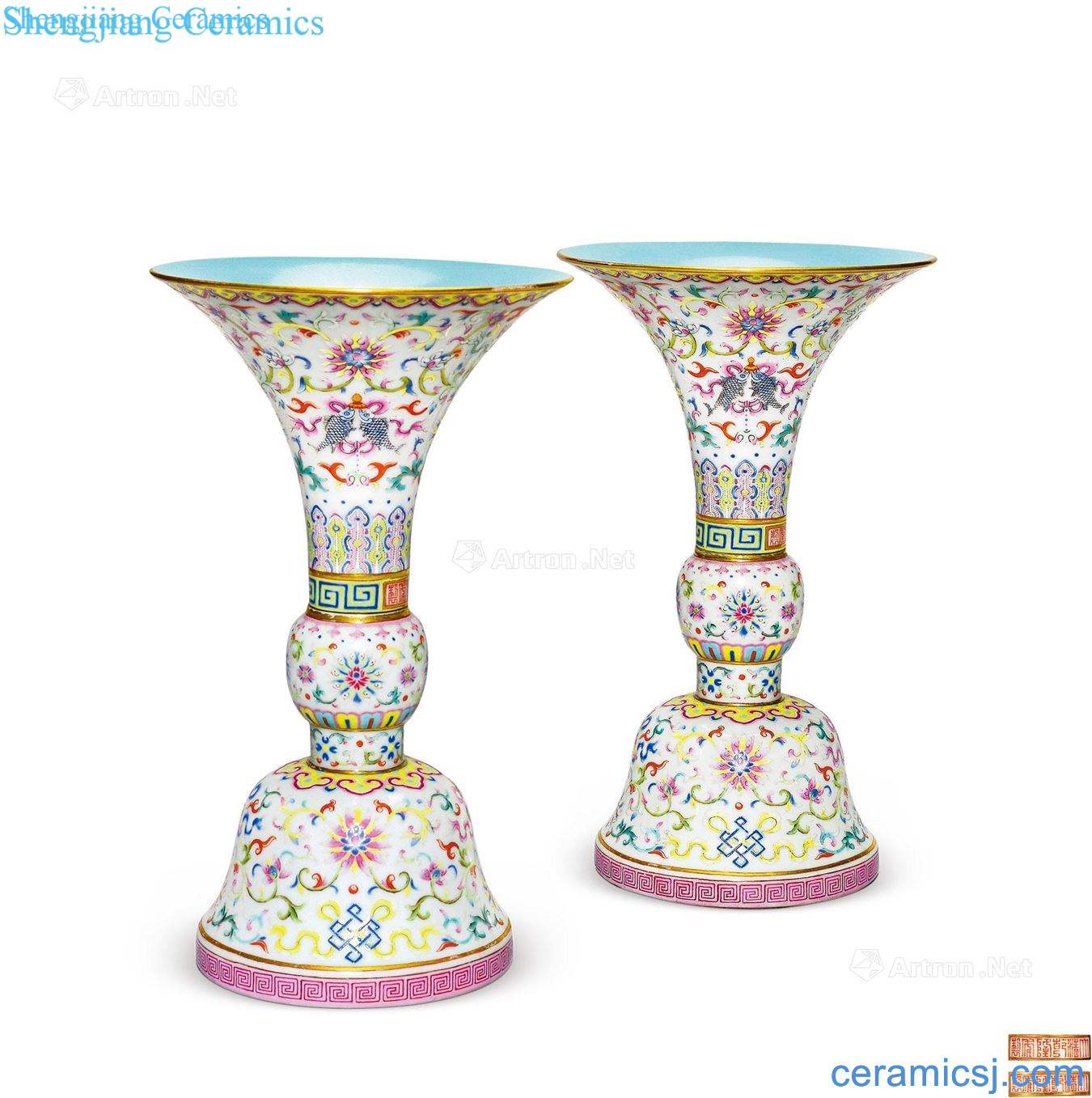 Qing qianlong pastel bound branch eight auspicious grain flower vase with (a)
