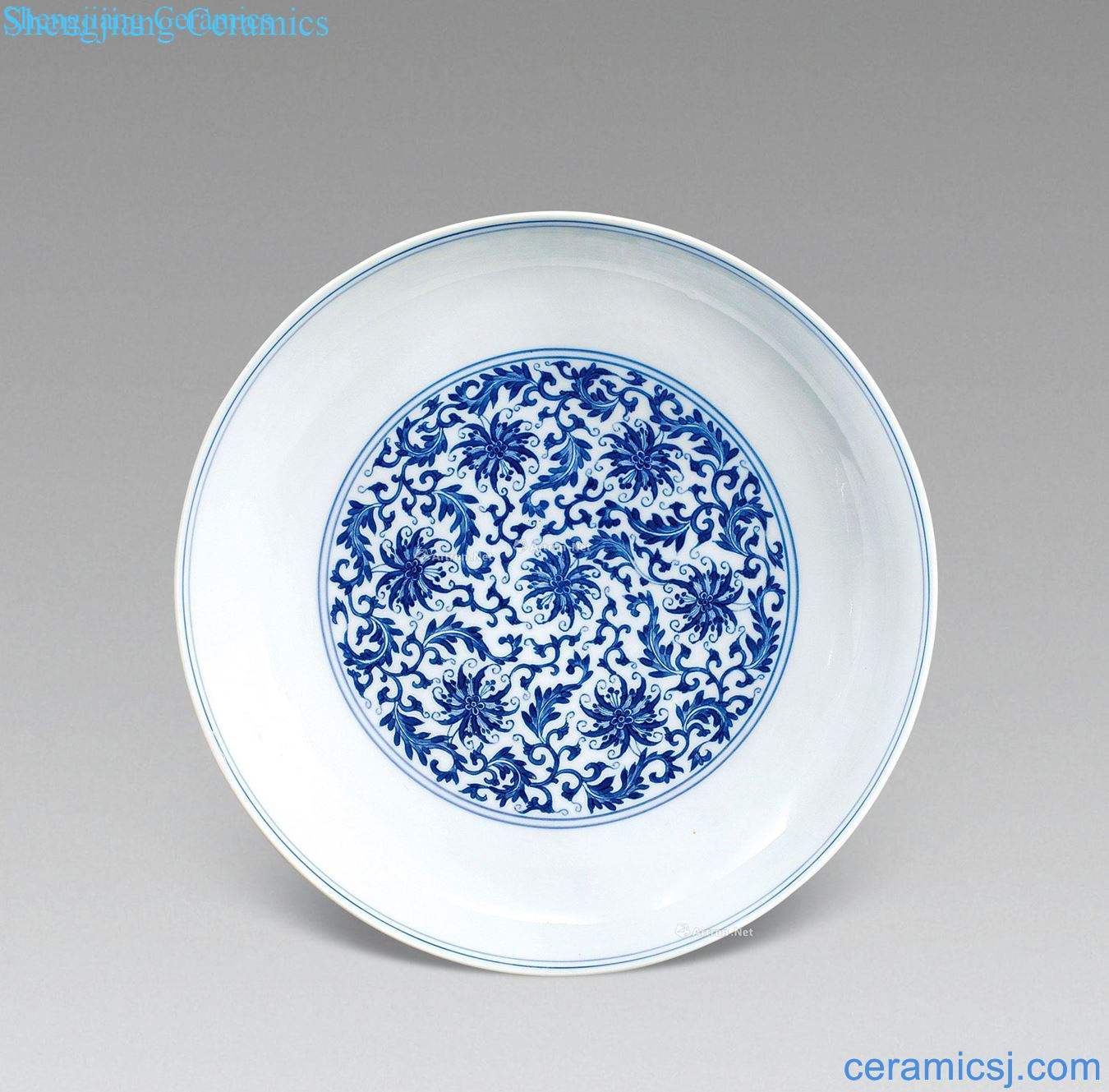 Qing yongzheng Blue and white lotus flower tray