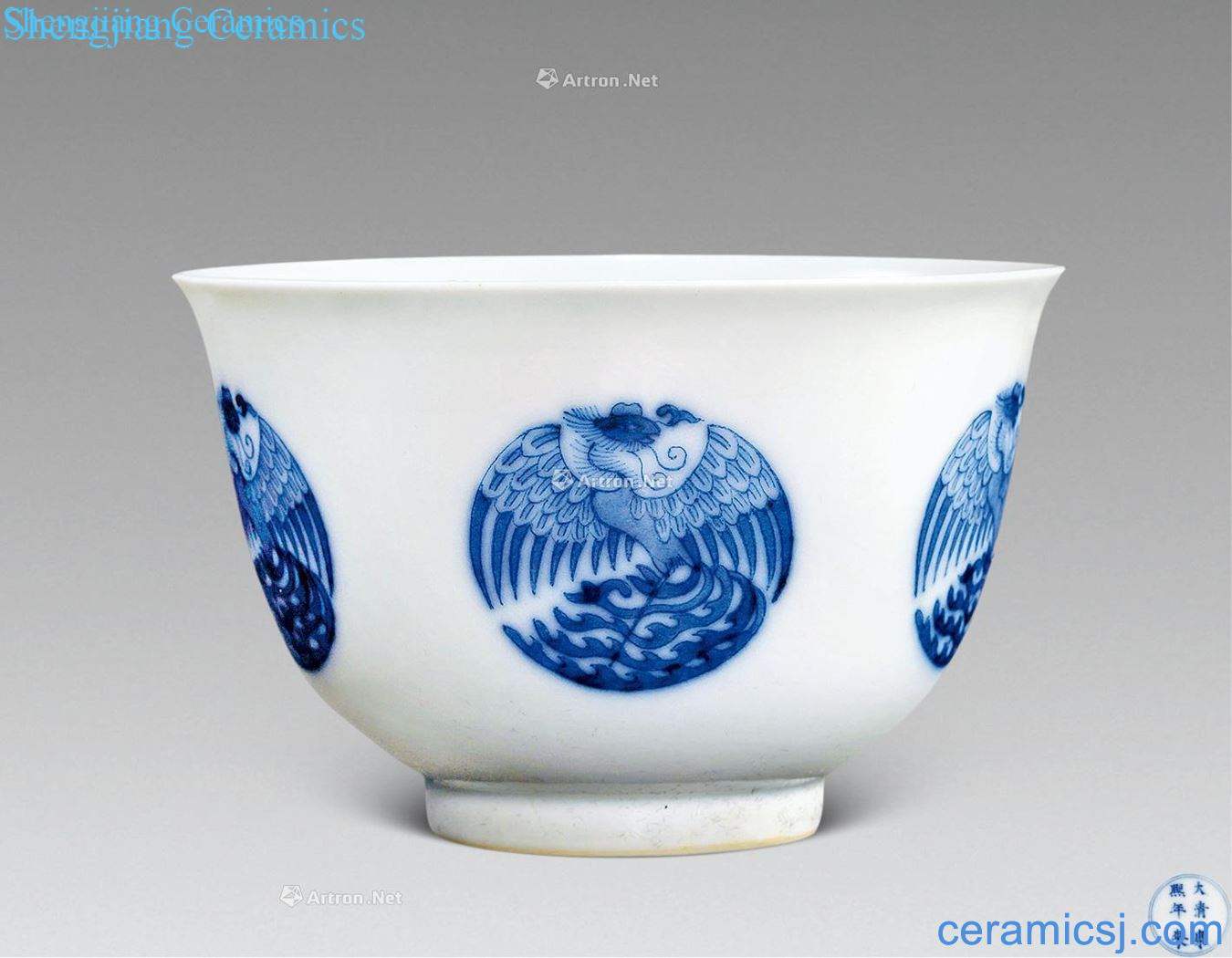 The qing emperor kangxi Blue and white grain cup