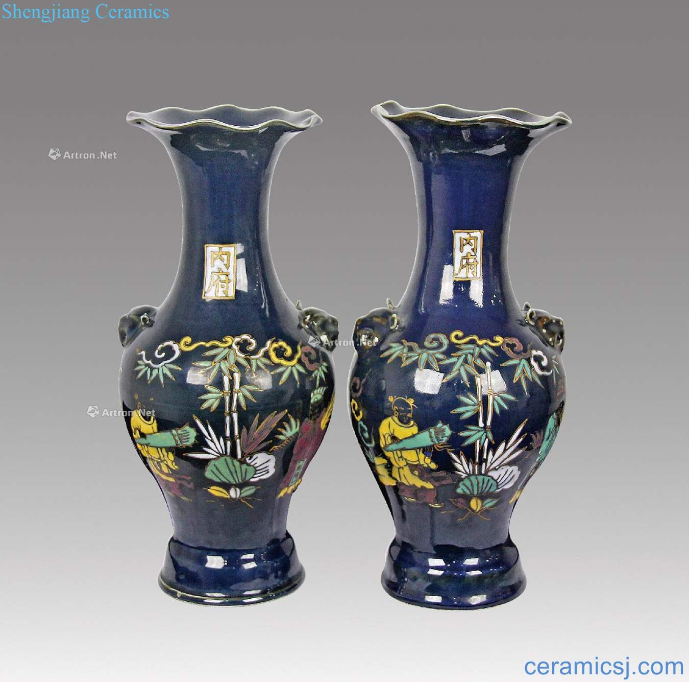 In the yuan dynasty blue glaze flower bottle mouth