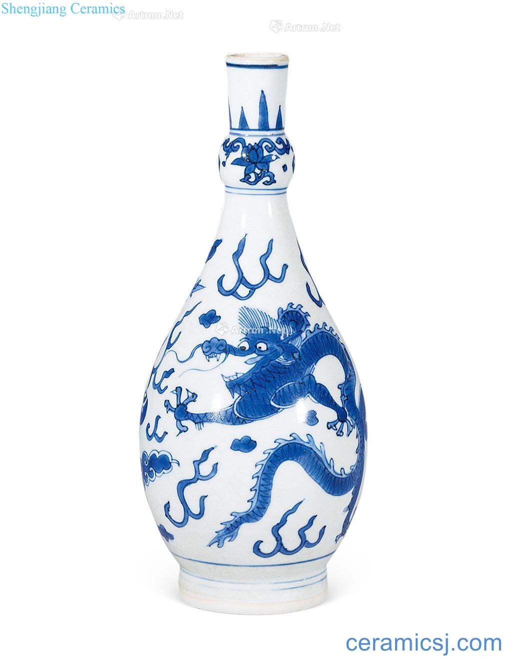The qing emperor kangxi Blue and white dragon playing pearl grain bottle