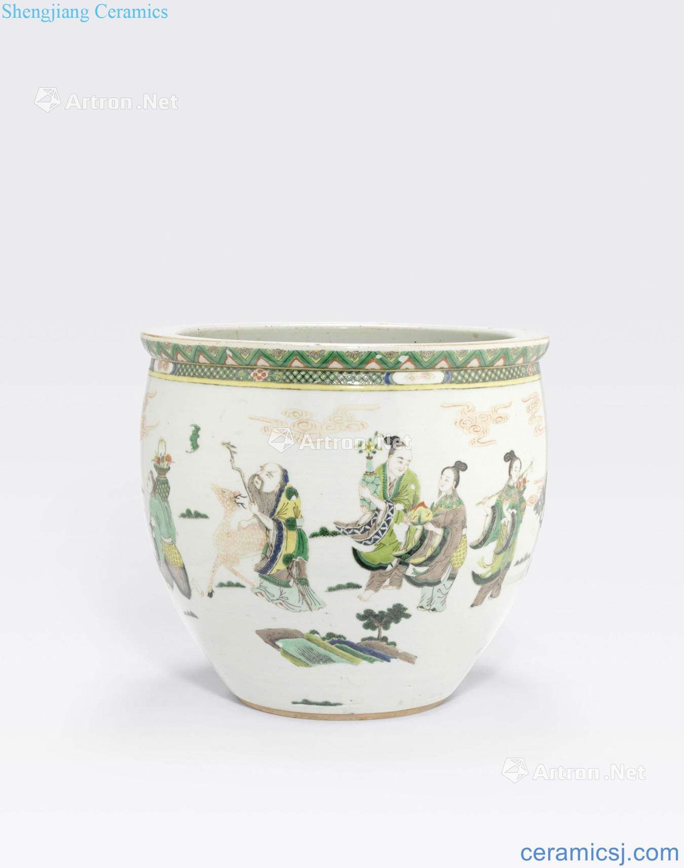 The 19 th century A FAMILLE VERTE ENAMELED JARDINIERE