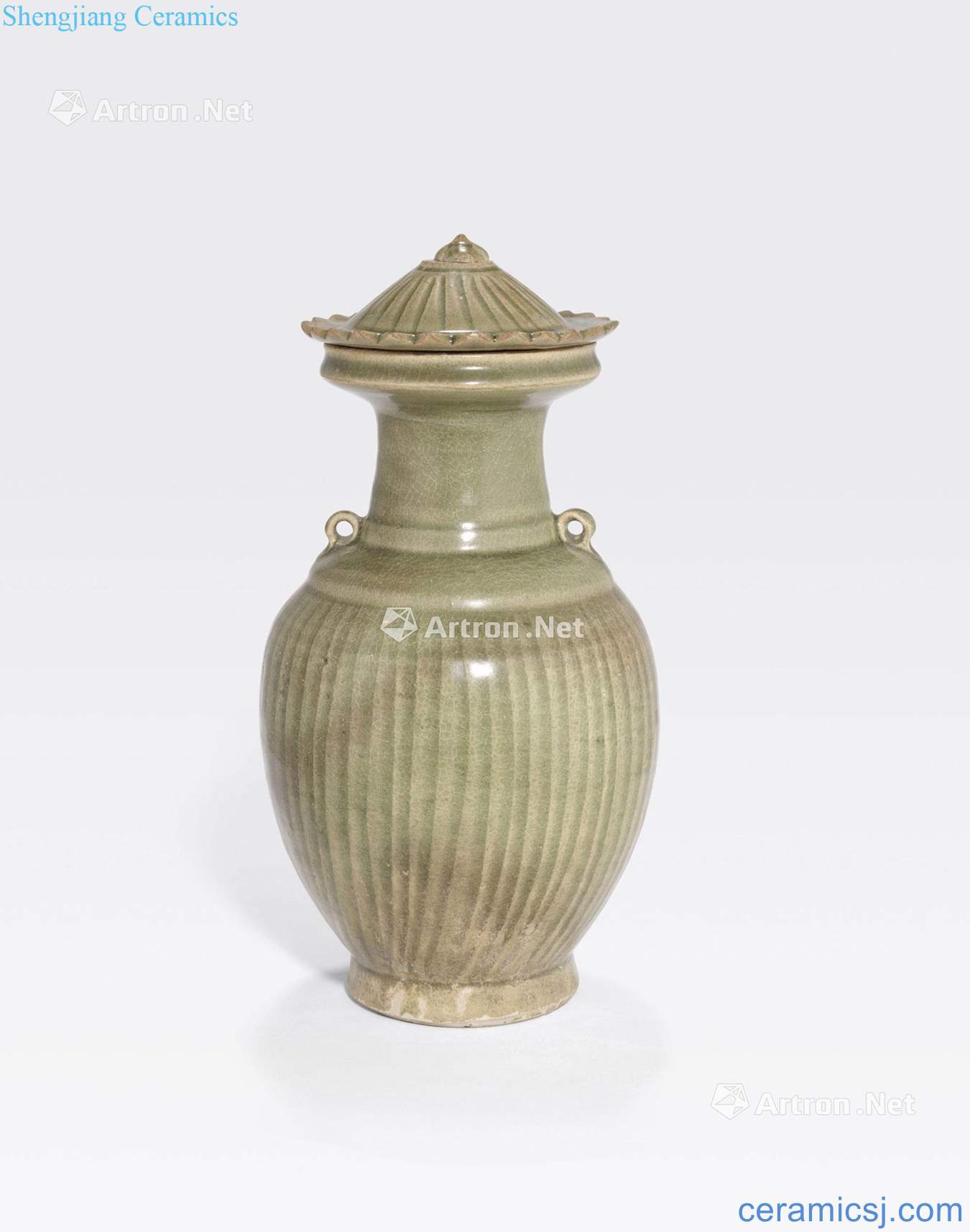 Northern Song dynasty A LONGQUAN CELADON GLAZED JAR AND COVER