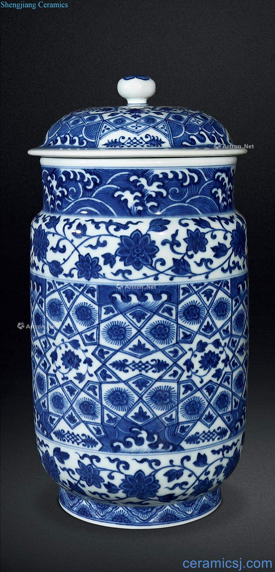 Qing qianlong Blue and white ice brocade zhuang cans