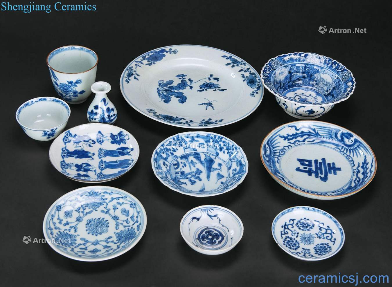 Qing dynasty blue and white porcelain (11 pieces a set)