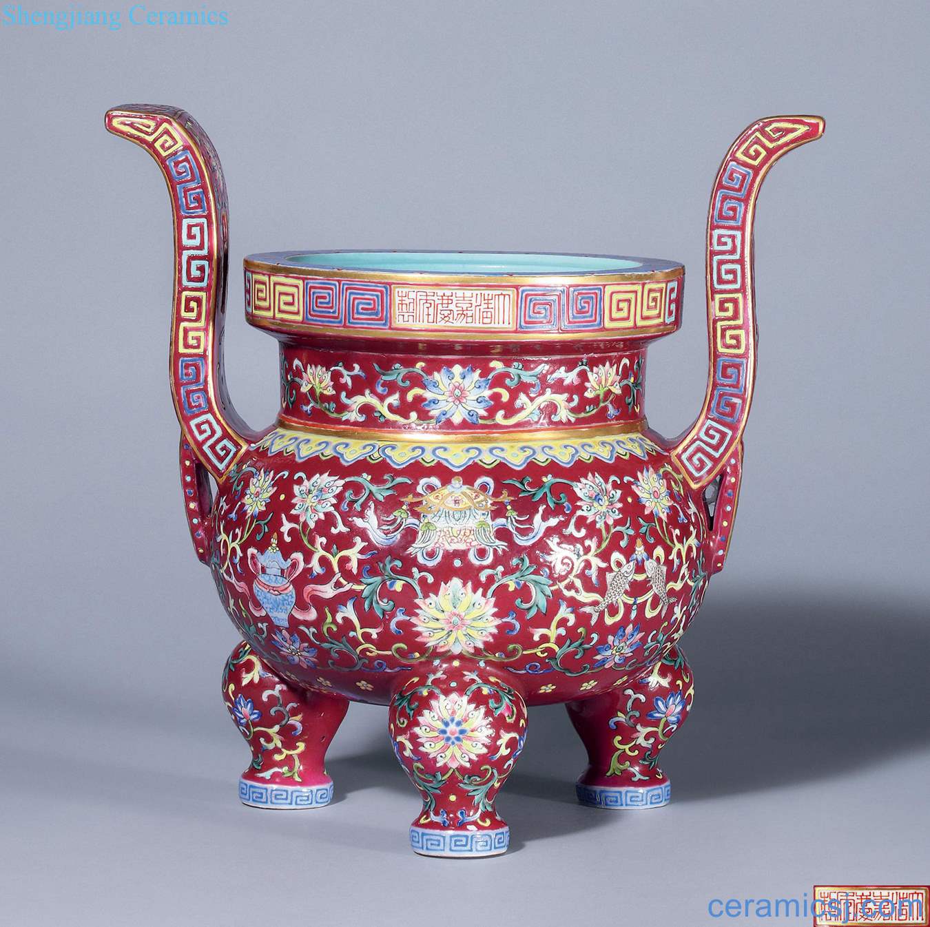 Qing jiaqing Carmine in pastel bound lotus flower sweet grain and furnace with three legs