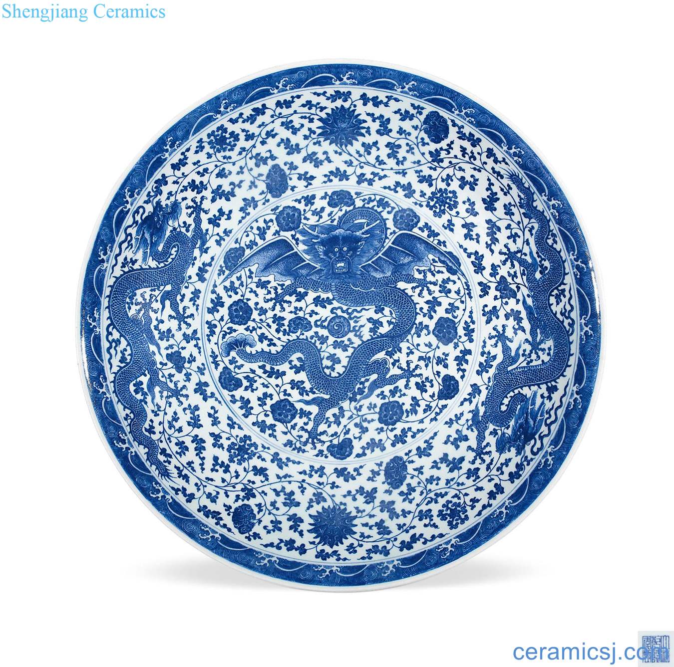 Qing qianlong Blue and white should wear pattern plate dragon