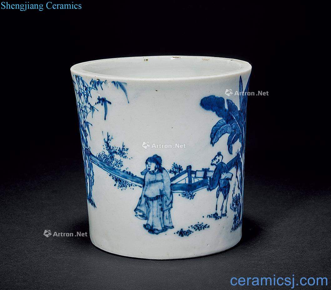 Qing porcelain brush pot