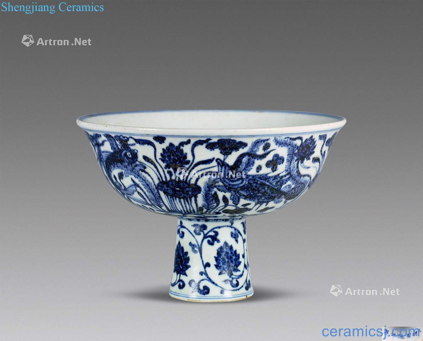 Ming xuande Blue and white fish grain footed bowl
