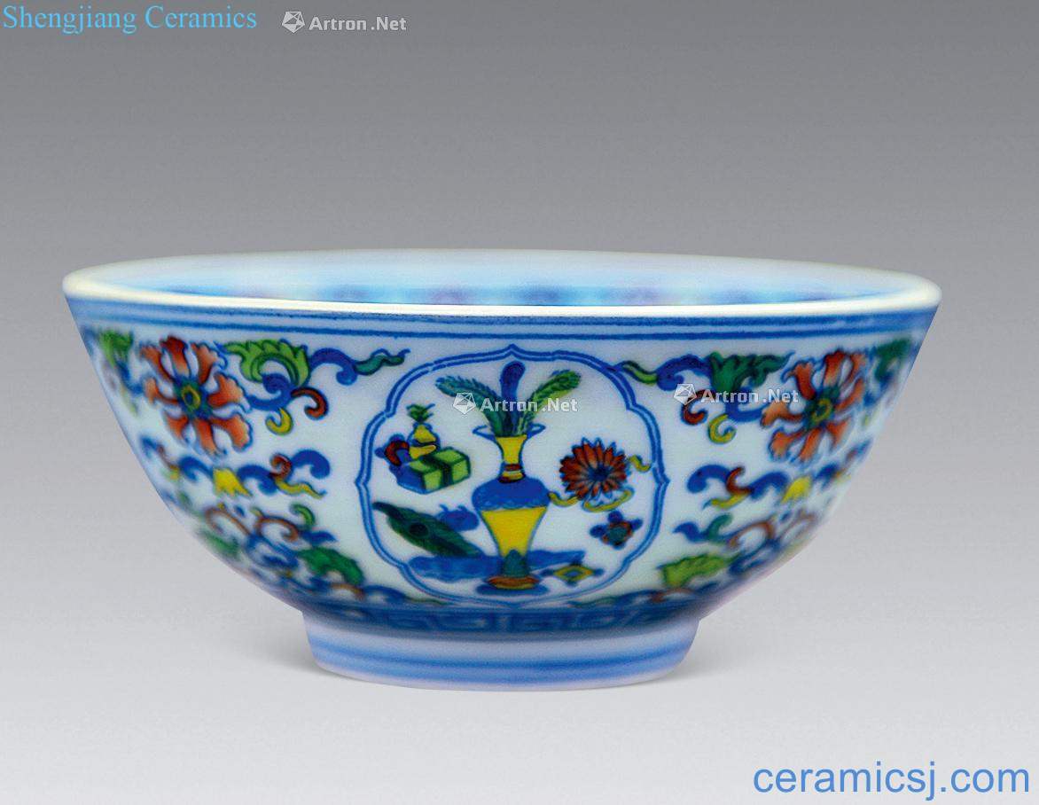 Qing bucket color treasure phase flower mouth bowl