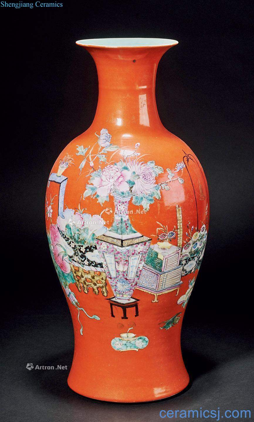 Qing alum red enamel antique vase