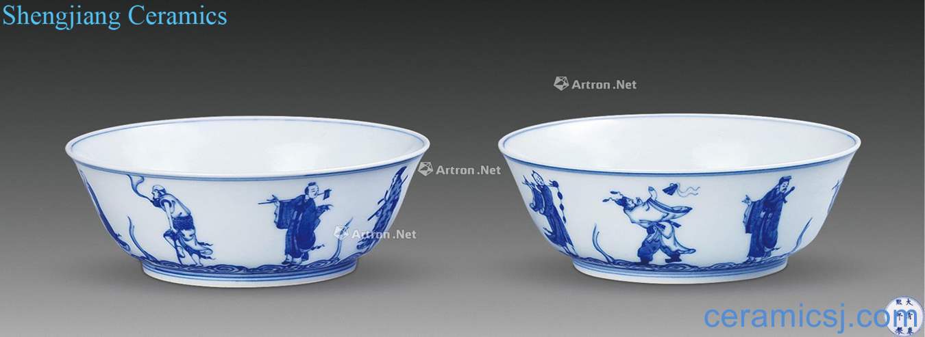 Qing dynasty blue and white The eight immortals holds life of exposure to a shallow bowl, a pair of two)