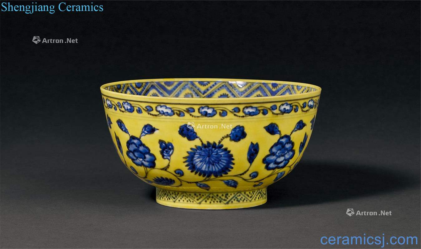 The qing emperor kangxi Yellow to blue and white tie up four seasons flower green-splashed bowls