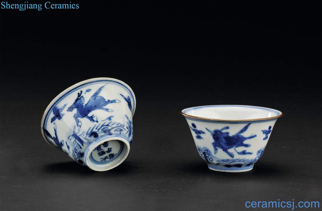 Early qing Ming jiajing year tianma sea grain blue glass (two)