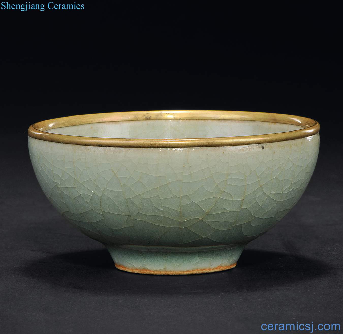 yuan Longquan celadon bowl