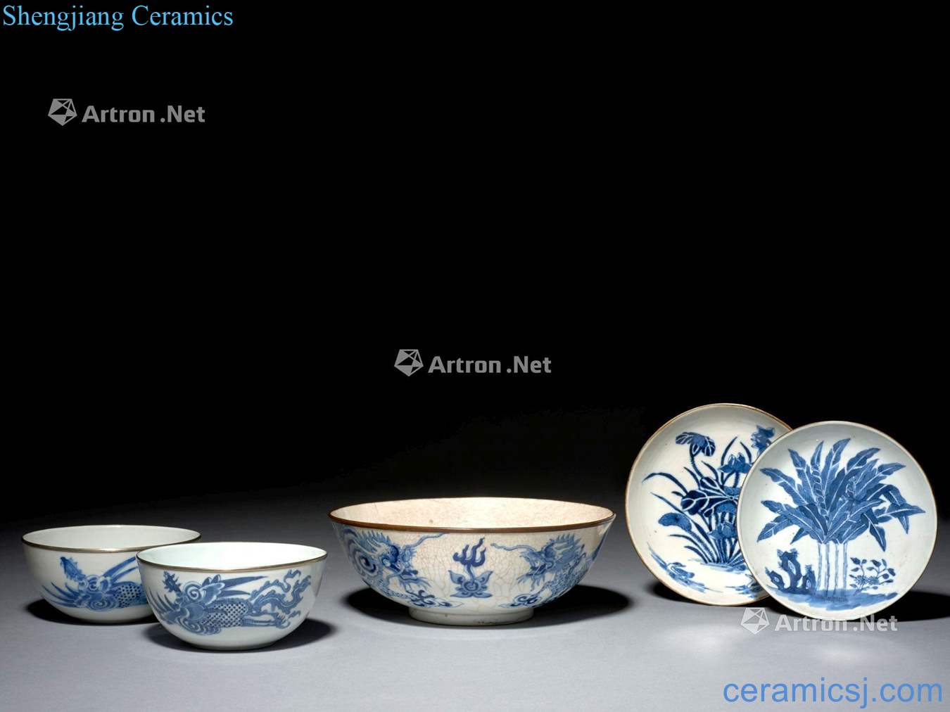 One OF the 19 th CENTURY A PAIR OF BLUE AND WHITE PORCELAIN BOWLS, A BOWL AND TWO SAUCERS
