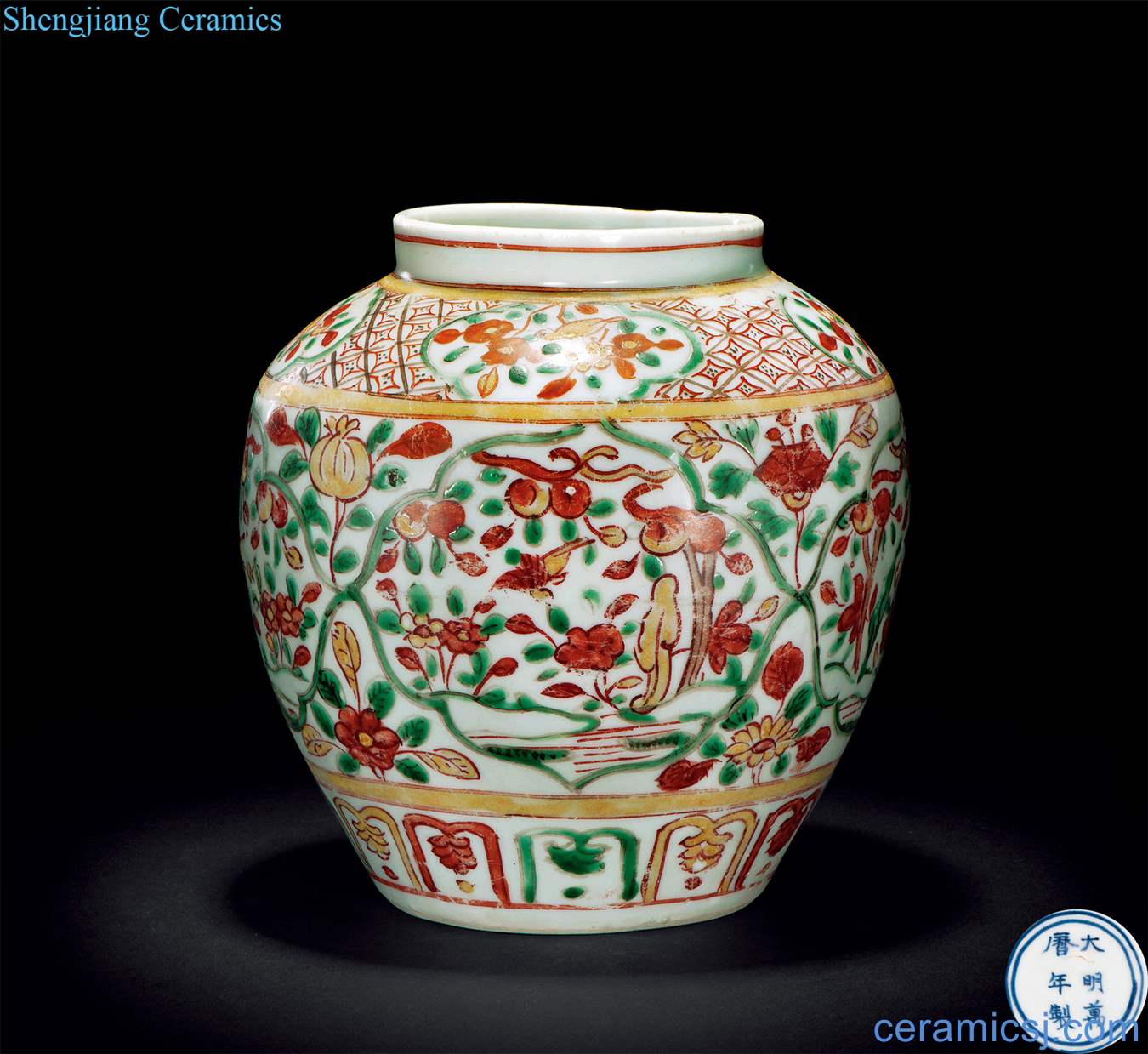 Ming wanli Colorful flowers and birds grain tank