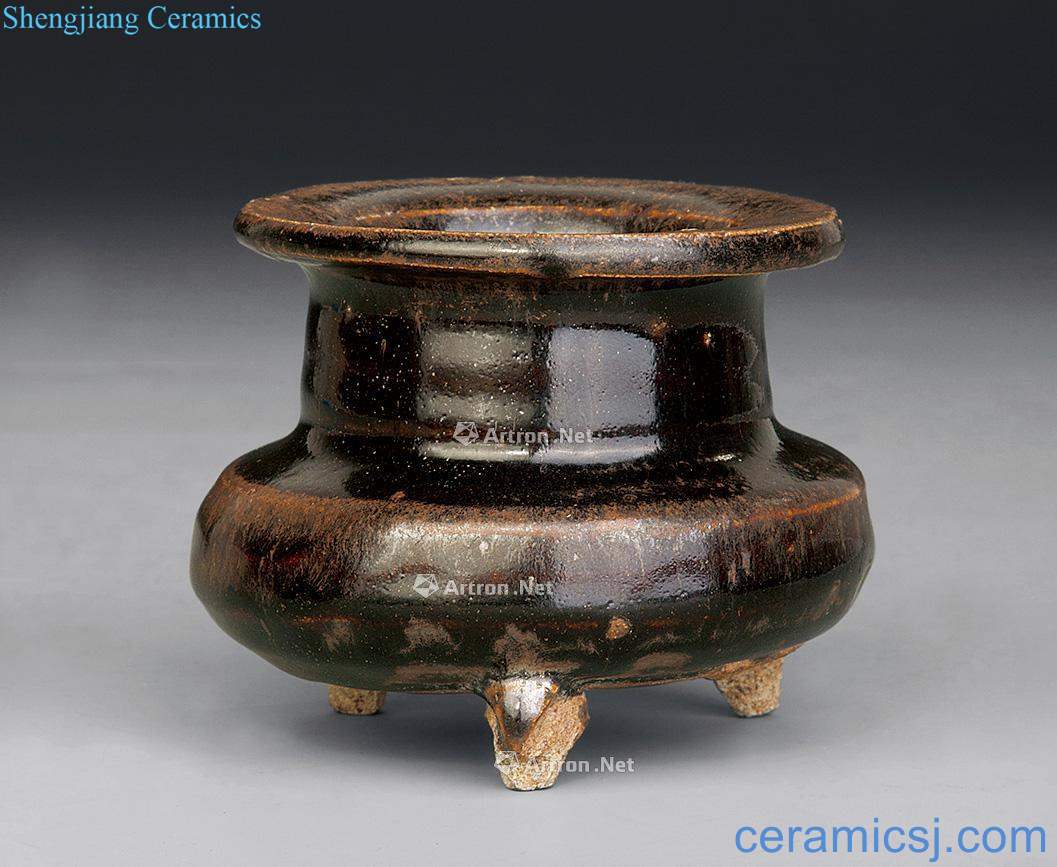 Song black glaze furnace with three legs