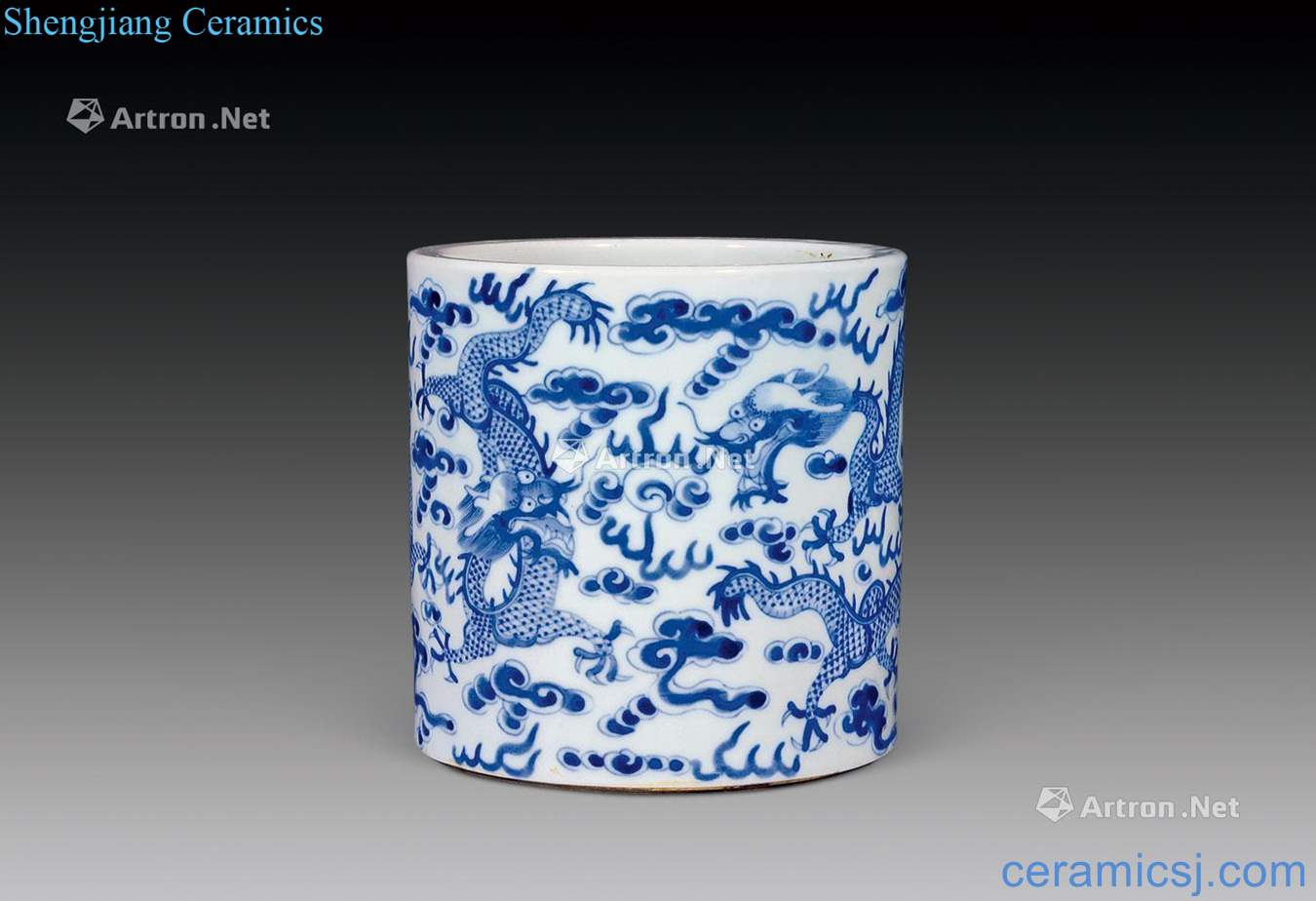 Qing guangxu Blue and white wulong grain brush pot