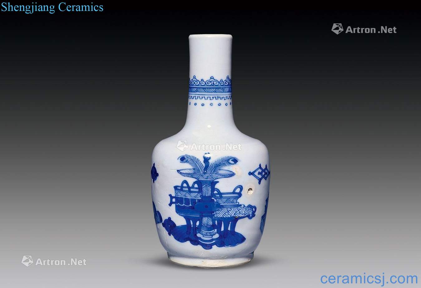 The qing emperor kangxi Blue and white antique figure the flask
