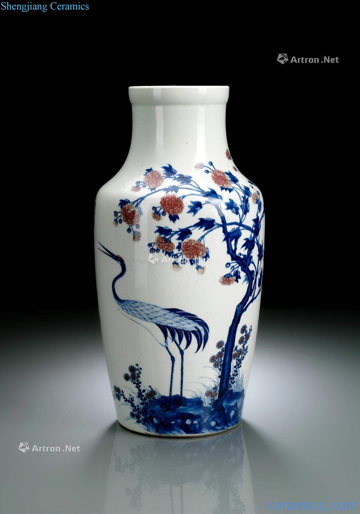 In the 18th century qing Blue and white youligong day post prosperous live figure bottles