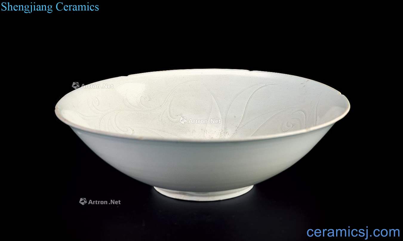 The song kiln carved lotus kwai mouth bowl
