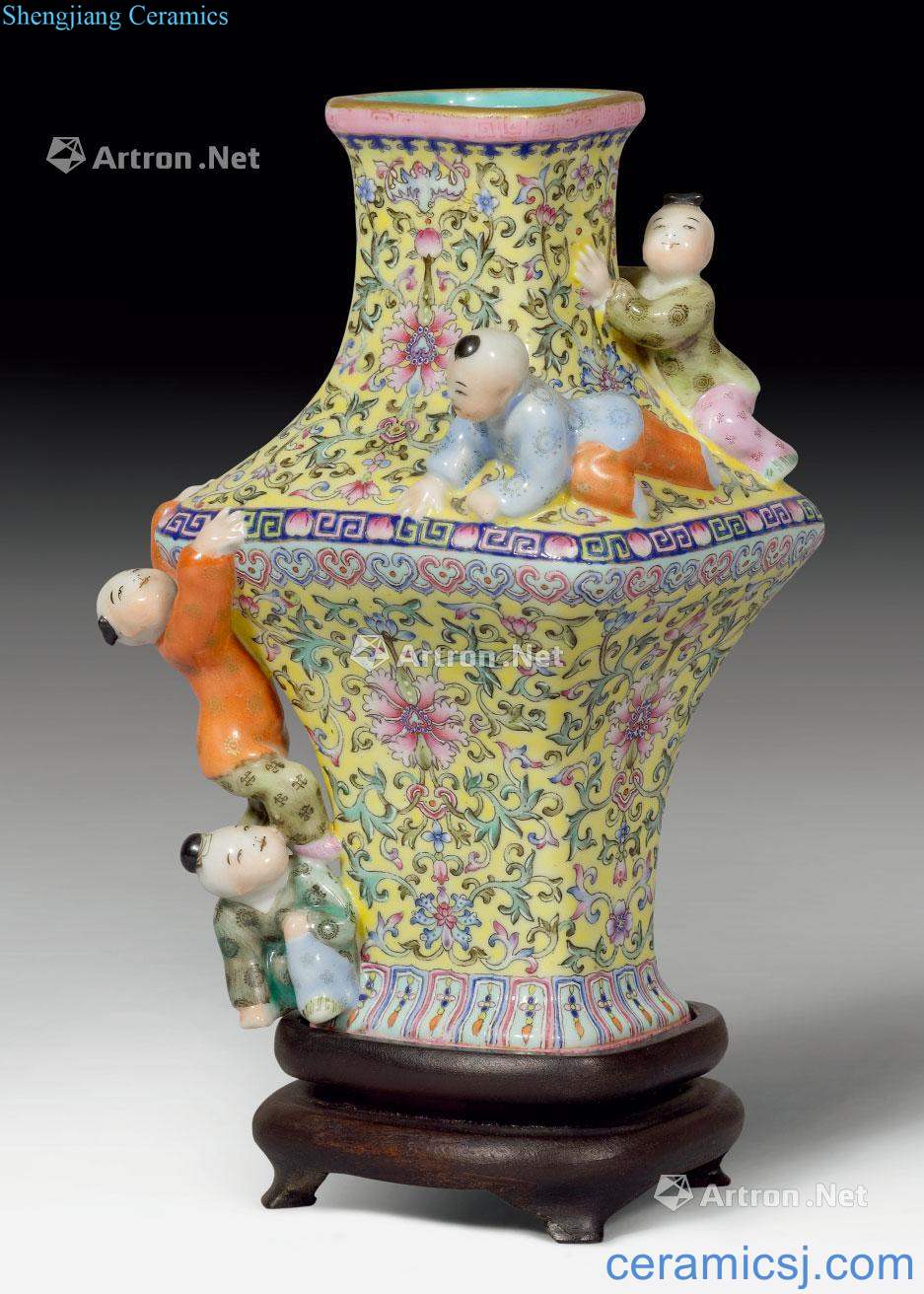 Republic. A YELLOW - GROUND FAMILLE ROSE - VASE WITH APPLIED CLIMBING BOYS.