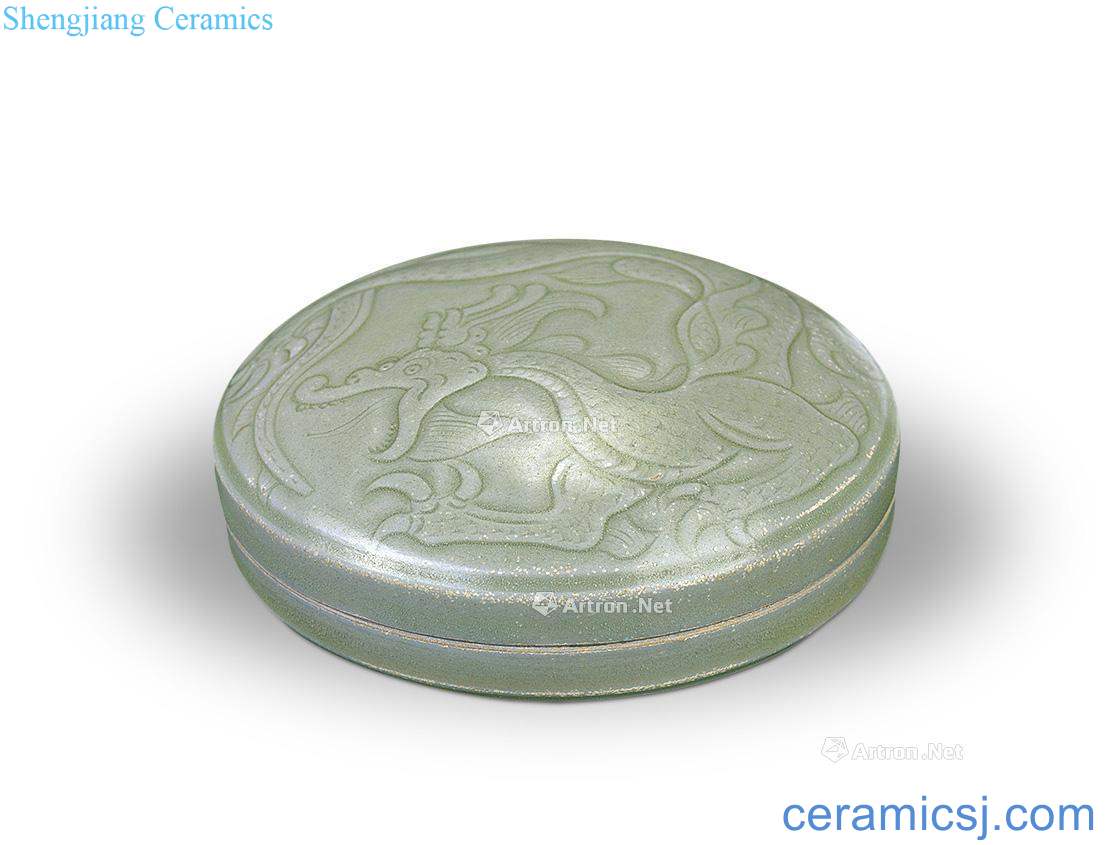 Five generations of the kiln carved dragon grain powder compact