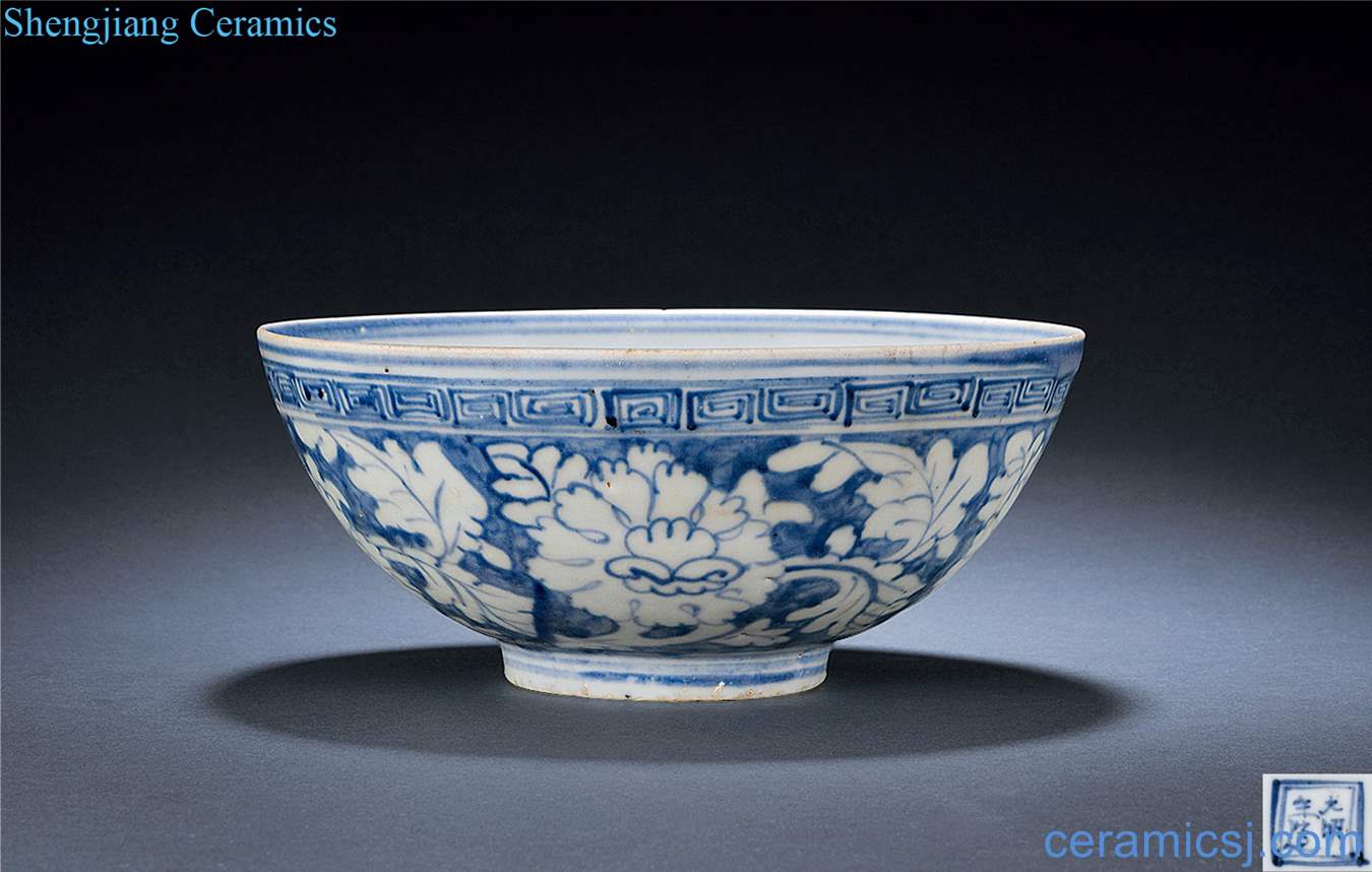 Ming dynasty Blue and white flower bowls
