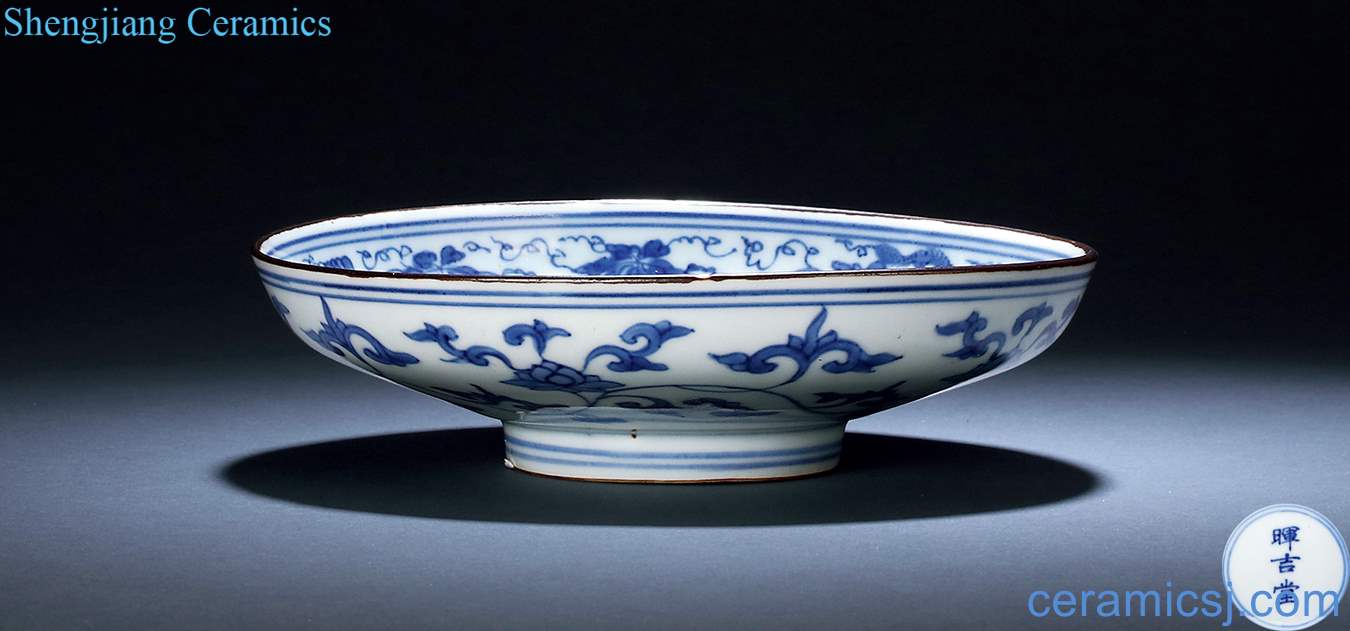 The qing emperor kangxi Blue and white vines tray