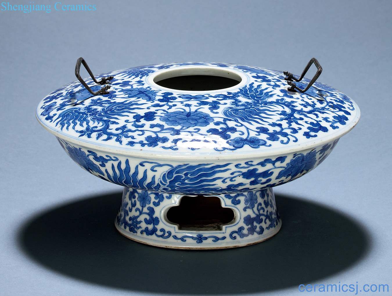 Qing guangxu Blue and white real talent phoenix flower grain hot pot