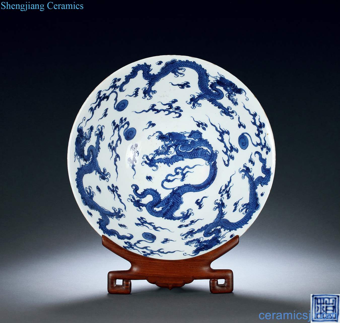 The qing emperor kangxi Blue and white dragon hat to bowl