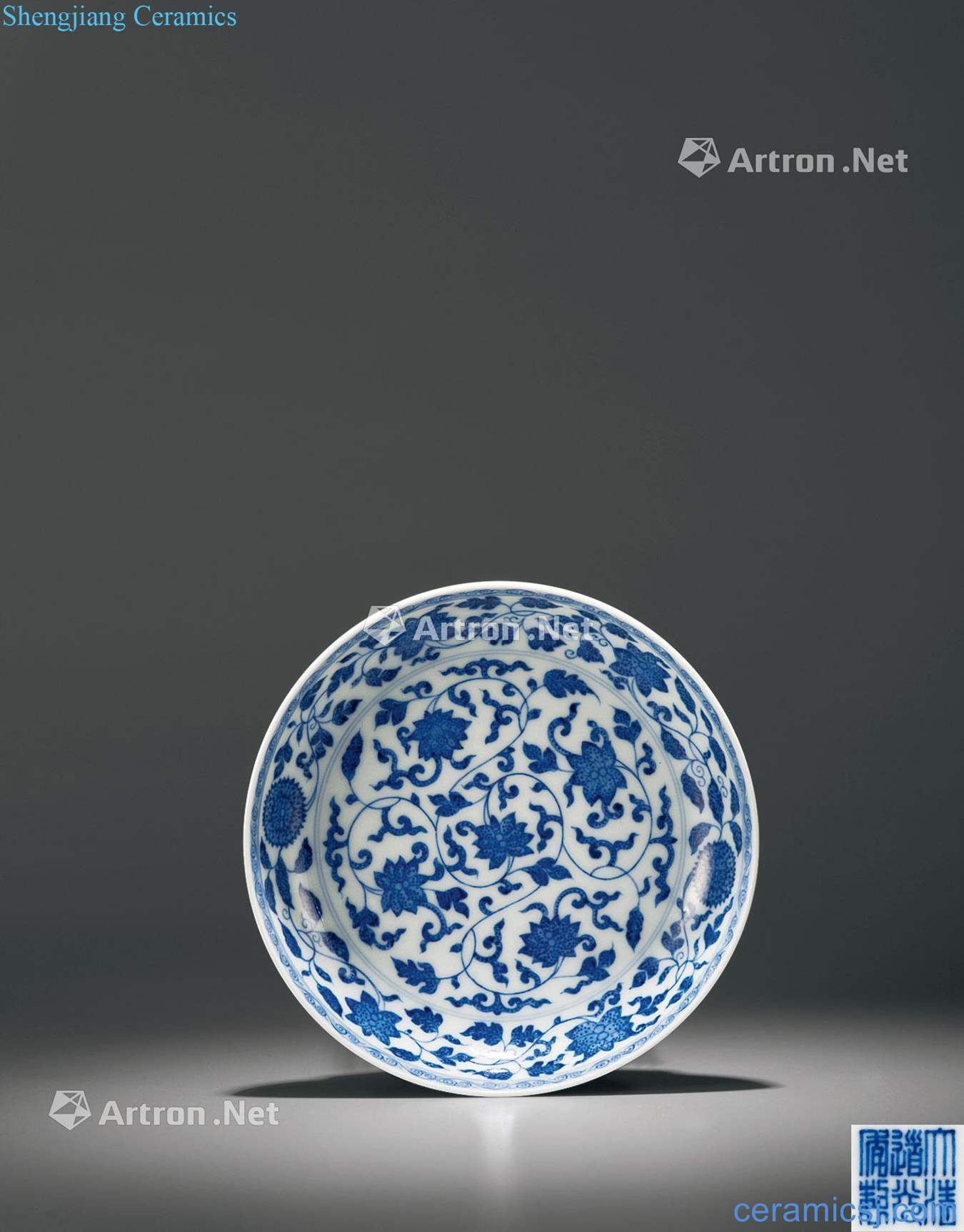 Qing daoguang Blue and white tie up flower tray