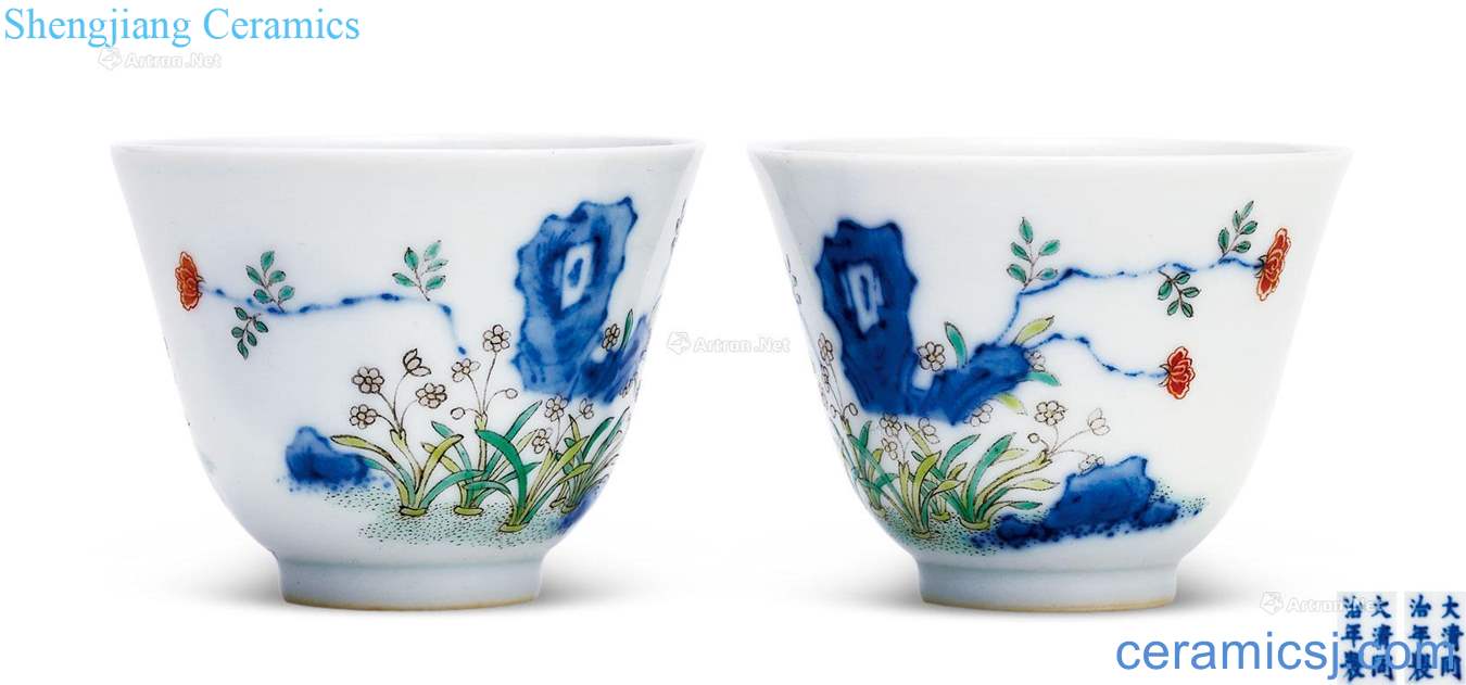 dajing Blue and white color narcissus hole stone figure cup (a)
