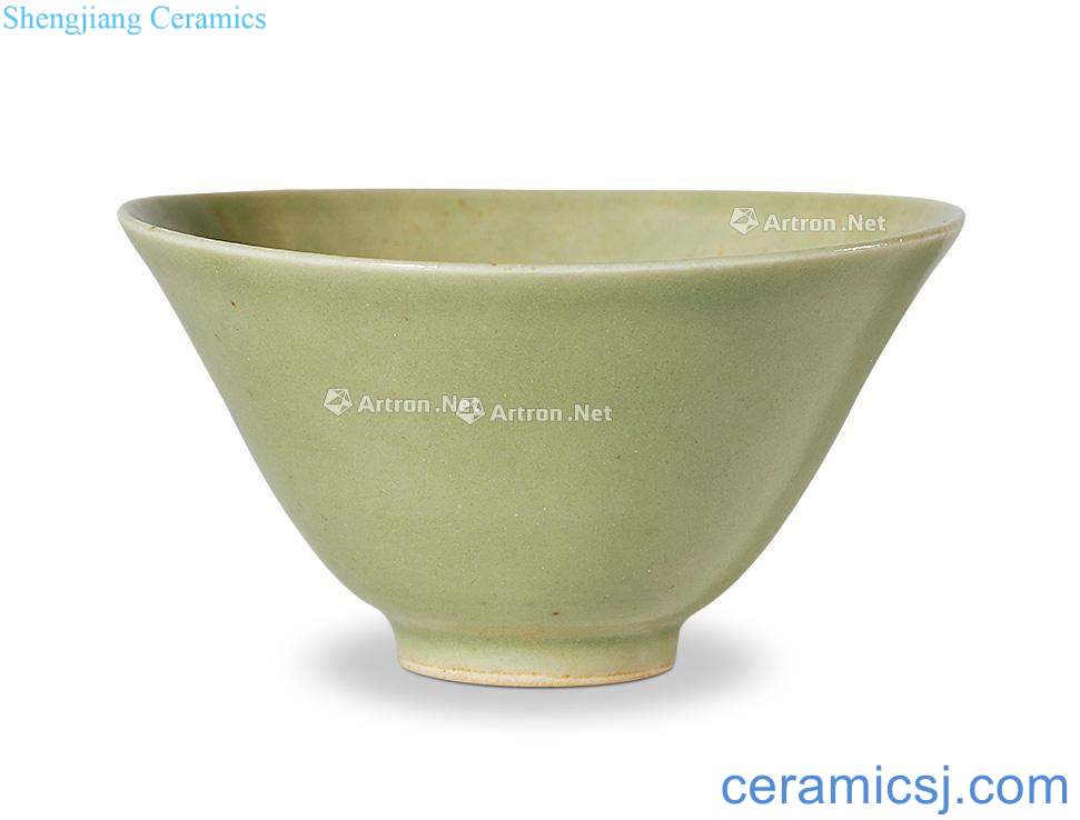 Ming Longquan celadon hat to cup