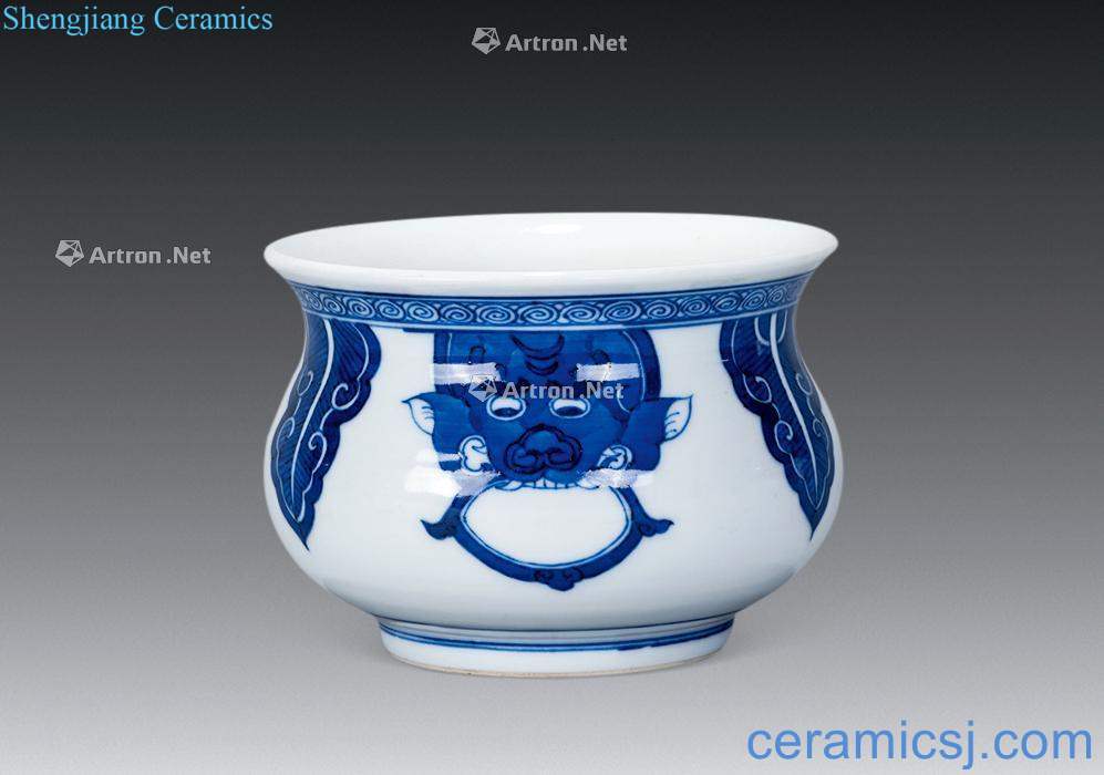 Qing porcelain pot