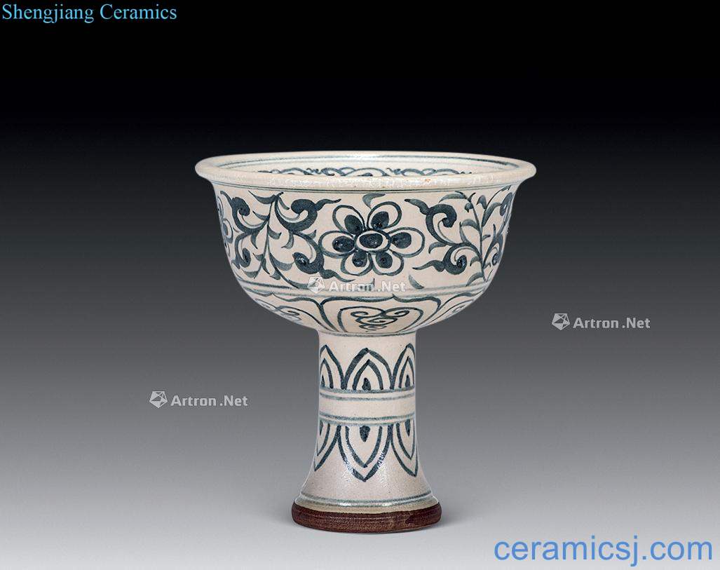 Ming Blue and white goblet