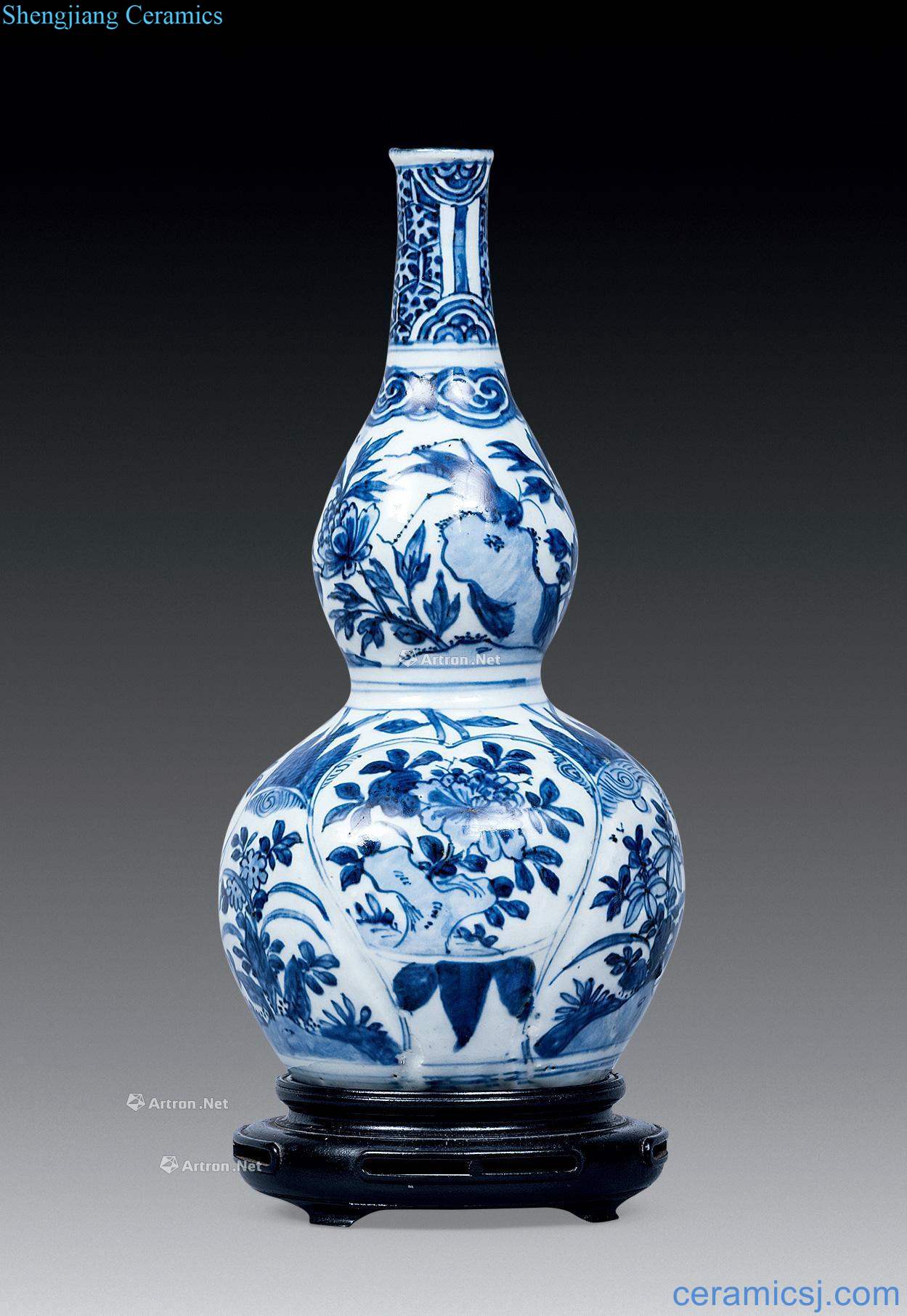 Ming wanli Blue and white flower bottle gourd