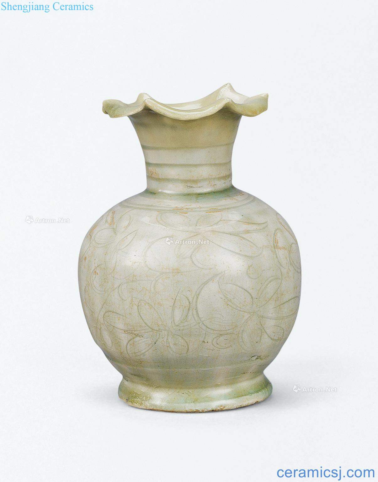 Northern song dynasty Left kiln green white glazed carved flower bottle mouth