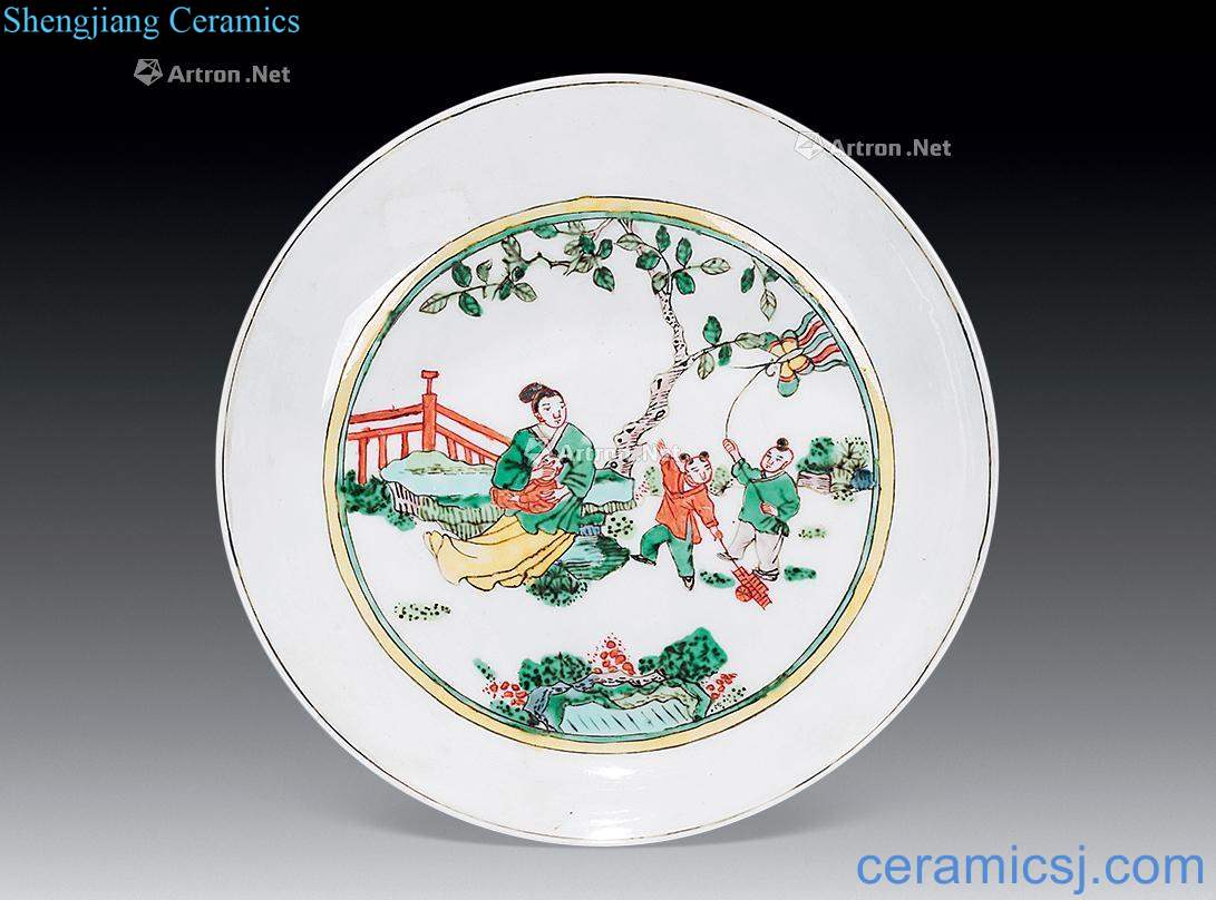 Qing dish of colorful characters