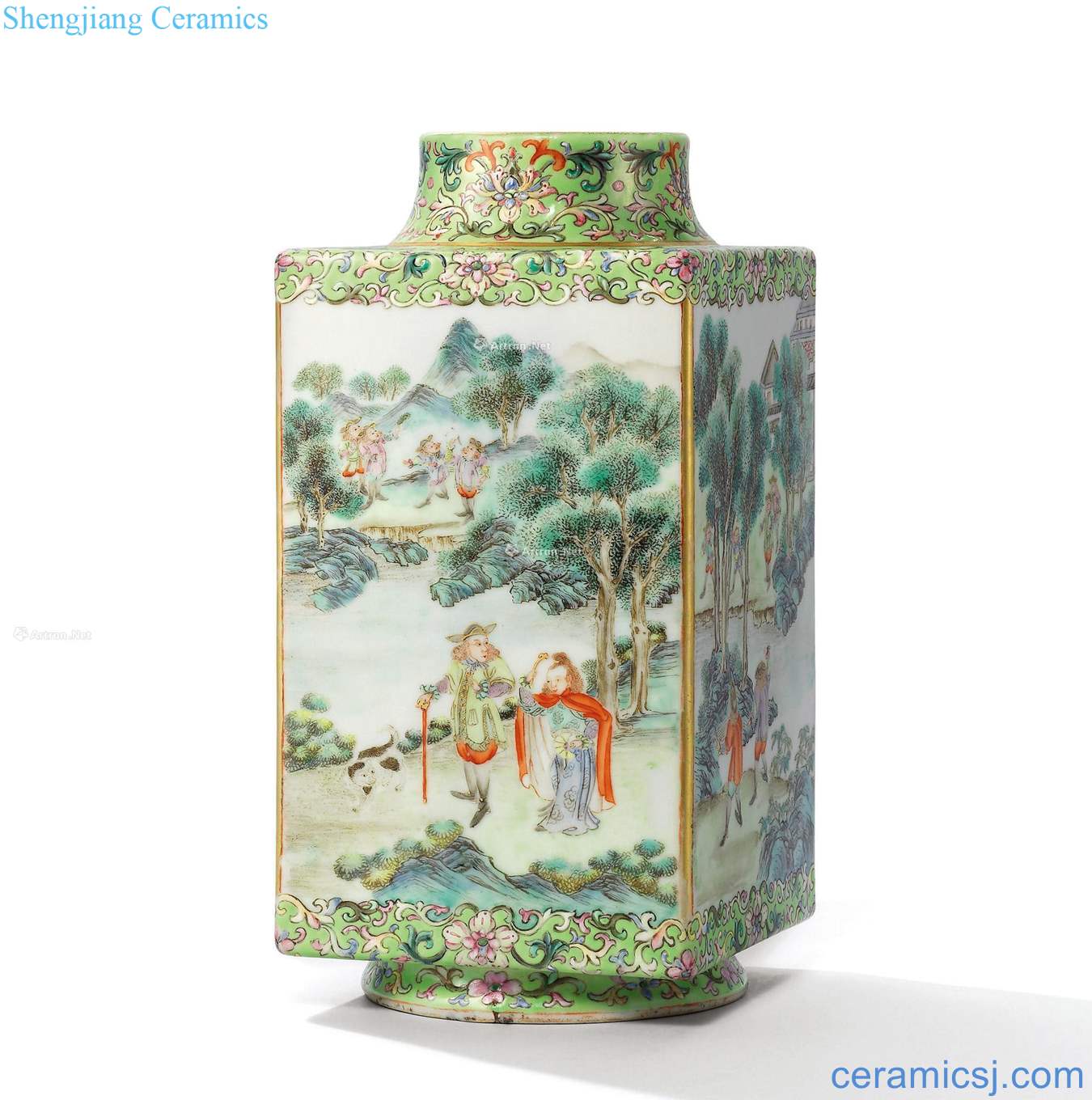 In the 18th century qing figure cong type bottle green enamel western characters