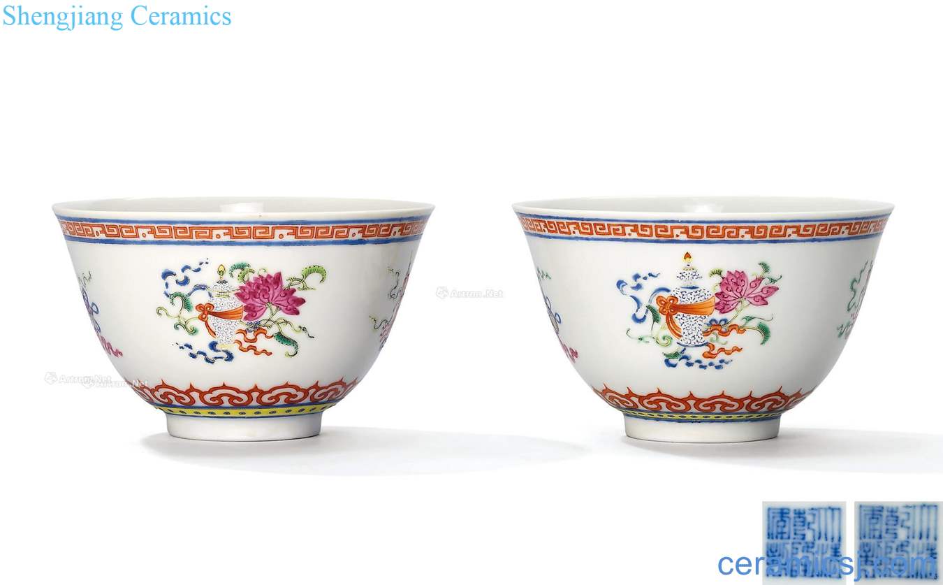 Qing qianlong pastel eight auspicious bowl (a)