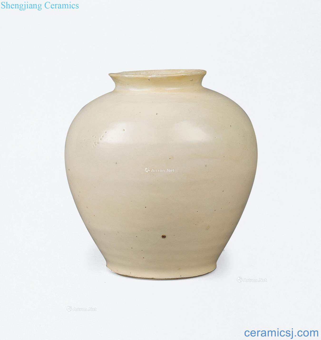 The tang dynasty Ligou kiln white glazed pot in ten thousand