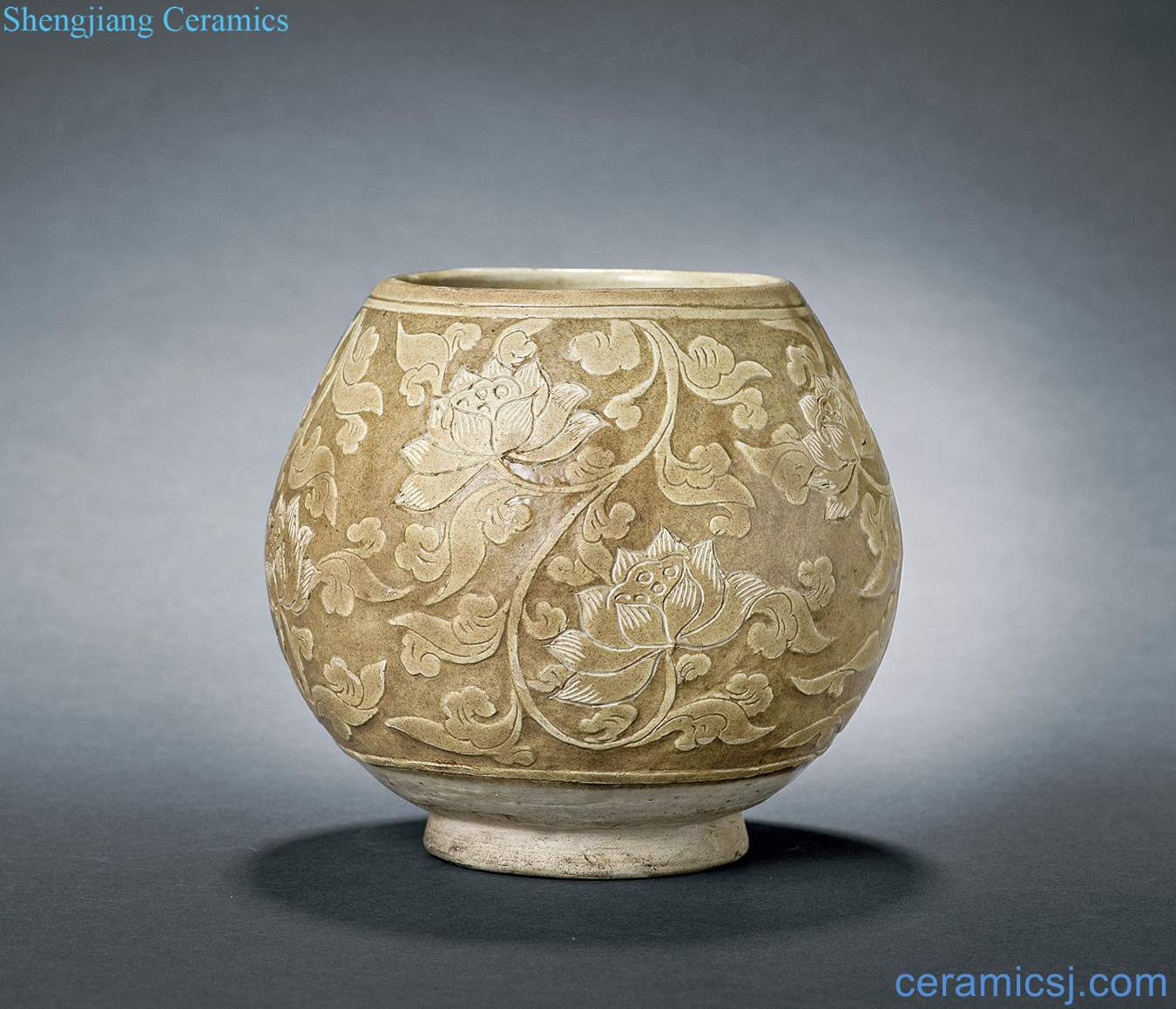 Northern song dynasty magnetic state kiln carved pattern tank