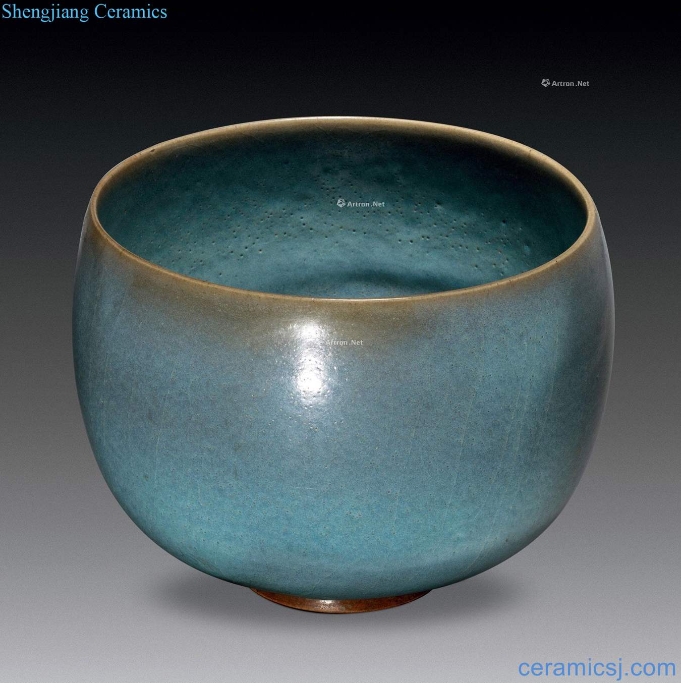 The song dynasty Sky blue glaze masterpieces deep bowl